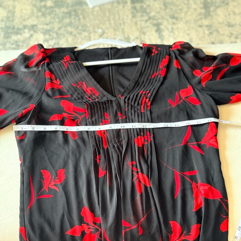 NWT Calvin Klein Black Shift Dress with Red Floral Design - Picture 11 of 11